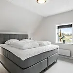 Stunning In With Wifi Holiday home
